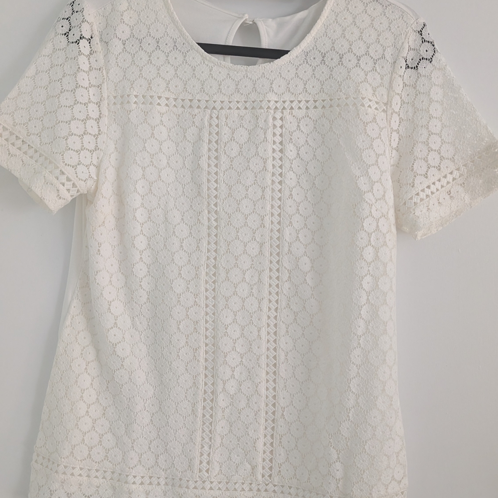 Chic White Lace Blouse for Women